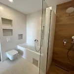 In A Quiet Area - Private Pool - Sport - Starlink - Bbq Σπίτι διακοπών