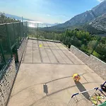 In A Quiet Area - Private Pool - Sport - Starlink - Bbq