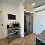 In A Quiet Area - Private Pool - Sport - Starlink - Bbq Σπίτι διακοπών