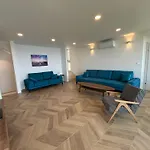 In A Quiet Area - Private Pool - Sport - Starlink - Bbq Σπίτι διακοπών *