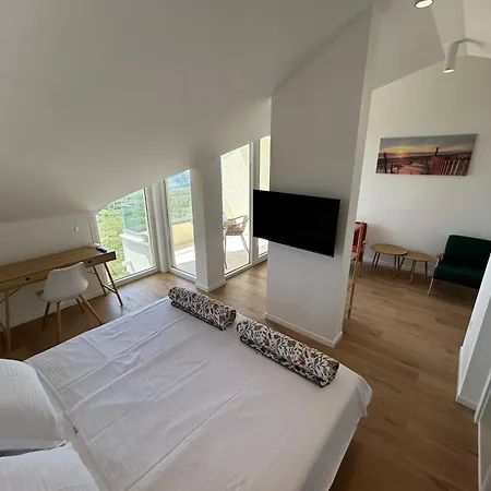 Quiet Area - Private Pool - Sport - Starlink - Bbq Casa vacanze *