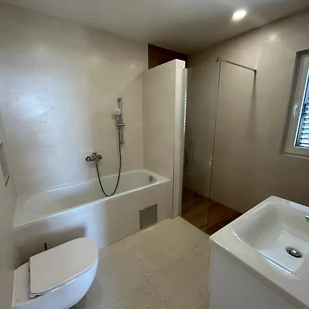 Quiet Area - Private Pool - Sport - Starlink - Bbq *