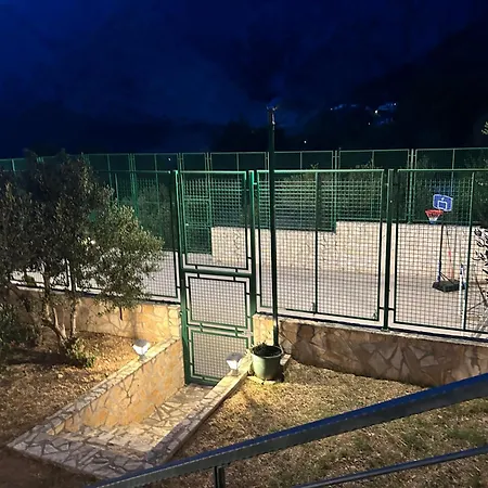 Quiet Area - Private Pool - Sport - Starlink - Bbq Casa vacanze