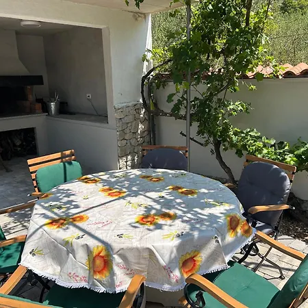 In A Quiet Area - Private Pool - Sport - Starlink - Bbq Nyaraló
