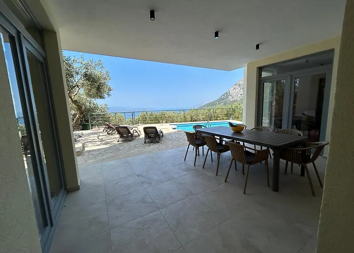 In A Quiet Area - Private Pool - Sport - Starlink - Bbq Nyaraló Baška Voda